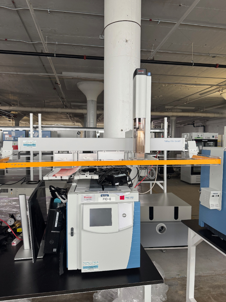 Image of Thermo Trace 1310 Gas Chromatograph w TriPlus Autosampler